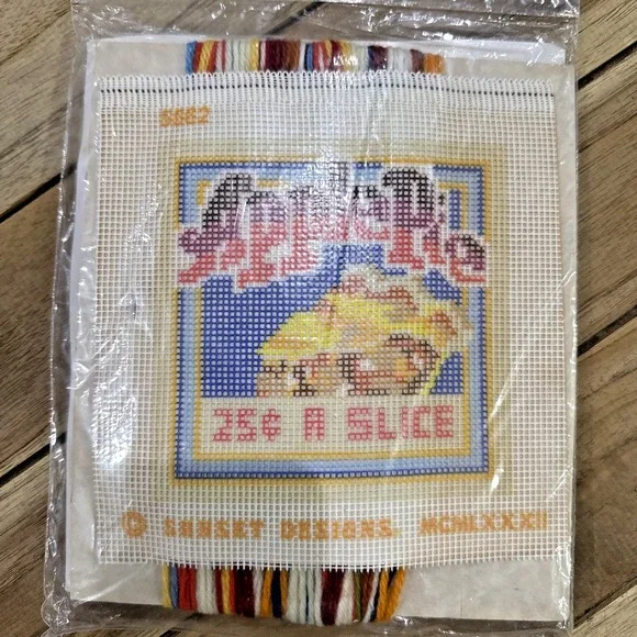 Vintage Sunset Needlepoint Kit – "Apple Pie 25¢ a Slice" – #5562 – Sealed NOS - Picture 2 of 2